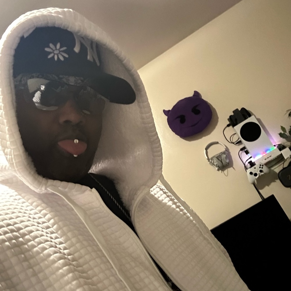 👑😈🏴‍☠️ KingzMarket631 Is LIVE 👑😈🏴‍☠️ - Picture 9 of 16